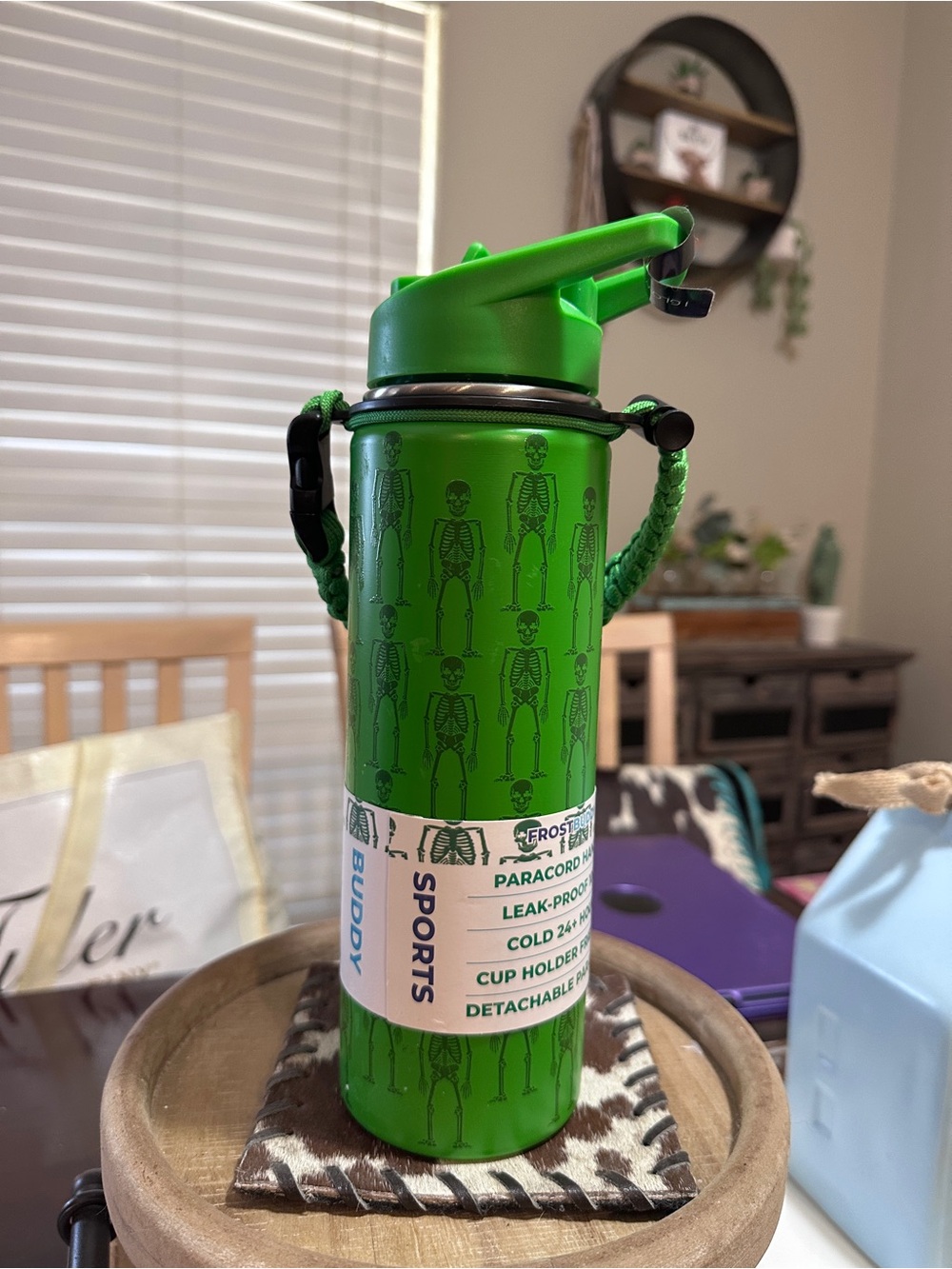 Frostbuddy green Skeleton Insulated sports Water Bottle